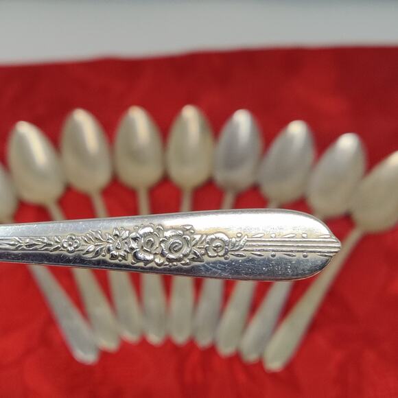 10X Silver Plate Teaspoons Nobility Plate Royal Rose Oneida - Picture 1 of 15